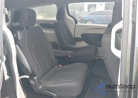 2022 Chrysler Voyager Lx z USA, uszkodzony, nr VIN 2C4RC1CG1NR105561